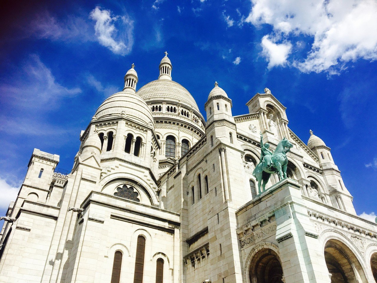 パリこでかけ モンマルトルの丘編｜工藤由佳｜株式会社monamie代表