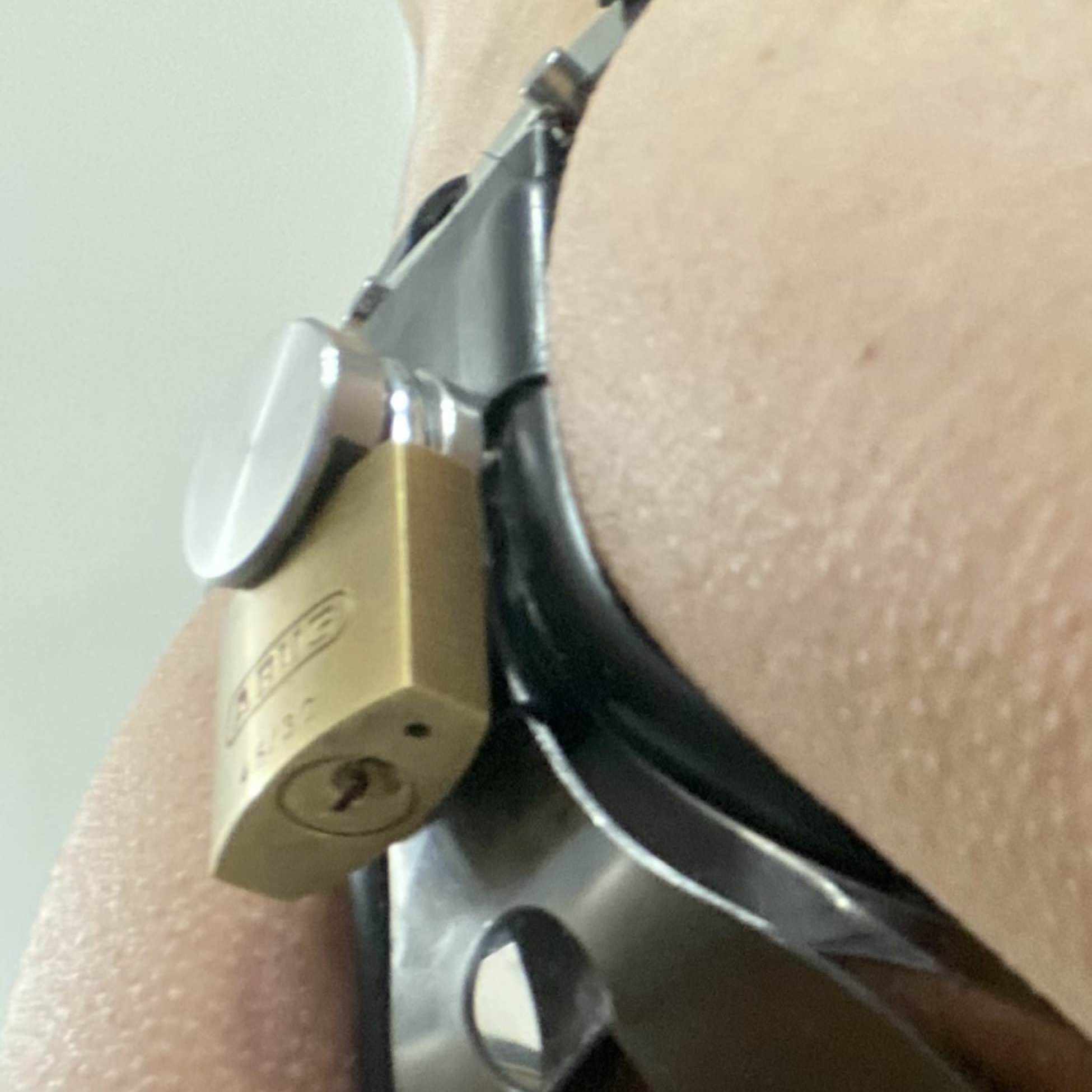 常時　アナルプラグ 肛門破壊】アナル常時拡張生活 念願の65mm常時拡張 到達編｜10cmjp