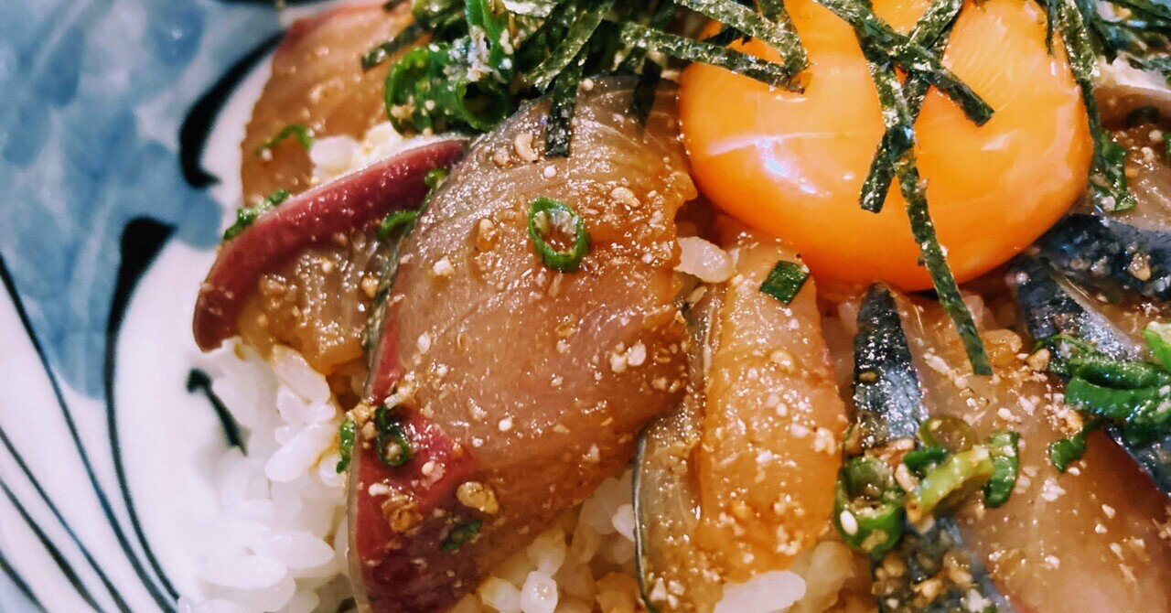 常連さんオススメ活き鯖のゴマサバ丼が美味しかった。豊前市温泉宿泊