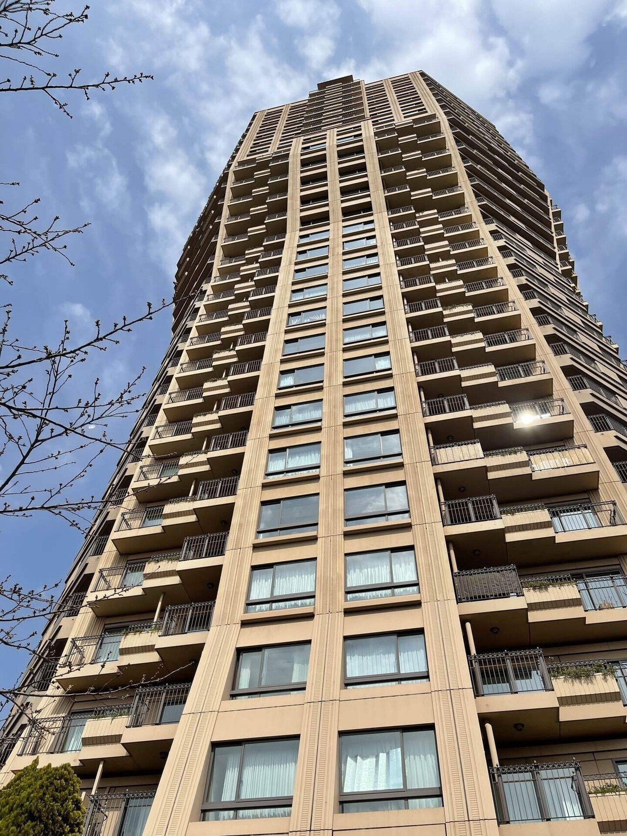 22 3 19 ミーハーツアー 芸能人タワーマンション ヤッキー Note