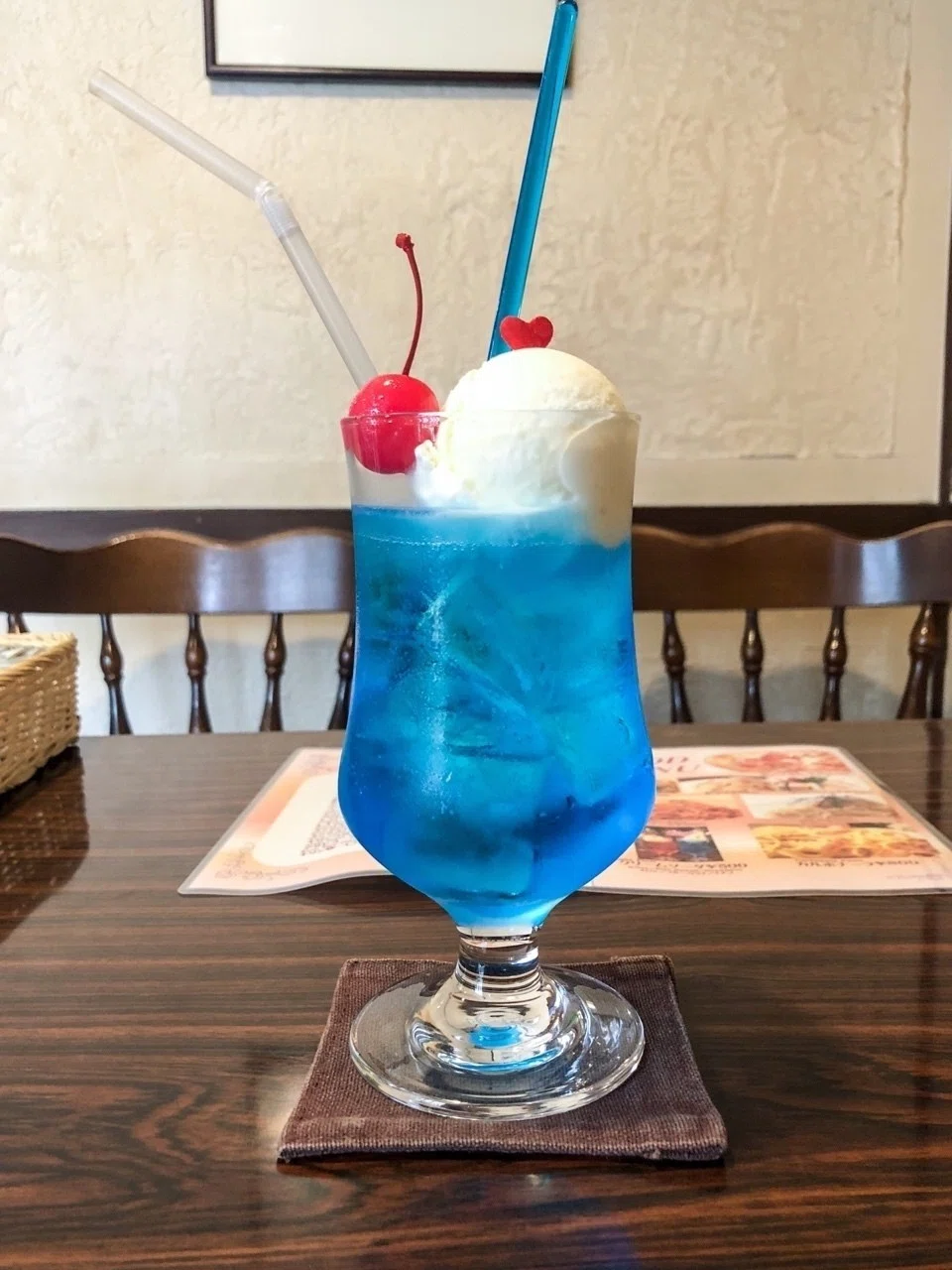 夏だ！青いクリームソーダ｜サーシュ