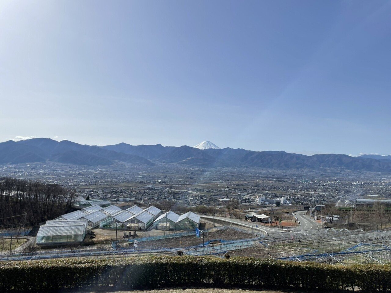 車中泊レポ 山梨県笛吹川フルーツ公園 子供が喜ぶあまい味と夜景絶景温泉 Daisuke Tsuzuku 續 大輔 Note 車中泊レポ 山梨県笛吹川フルーツ公園 子供が喜ぶあまい味と夜景絶景温泉 Daisuke Tsuzuku 續 大輔 Note
