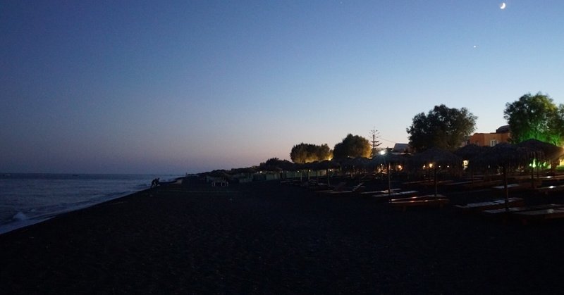 ギリシャ、サントリーニの浜辺
