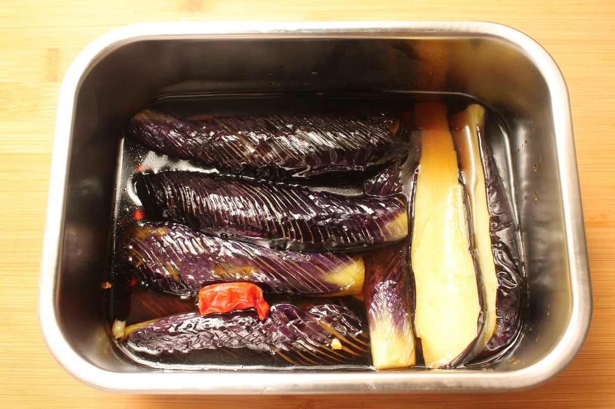 ナスの揚げびたしをおいしく作る二つのコツ|樋口直哉(TravelingFoodLab.)