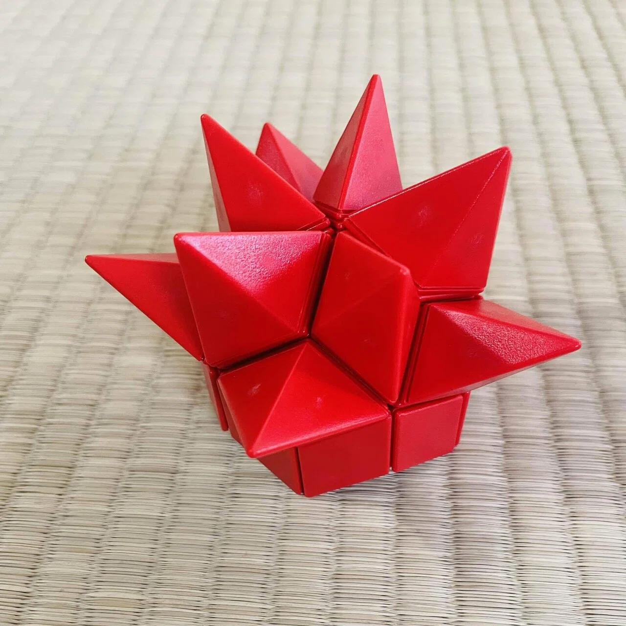 説明書なくても大丈夫！ショックブレインは組み合わせも作り方も自由 