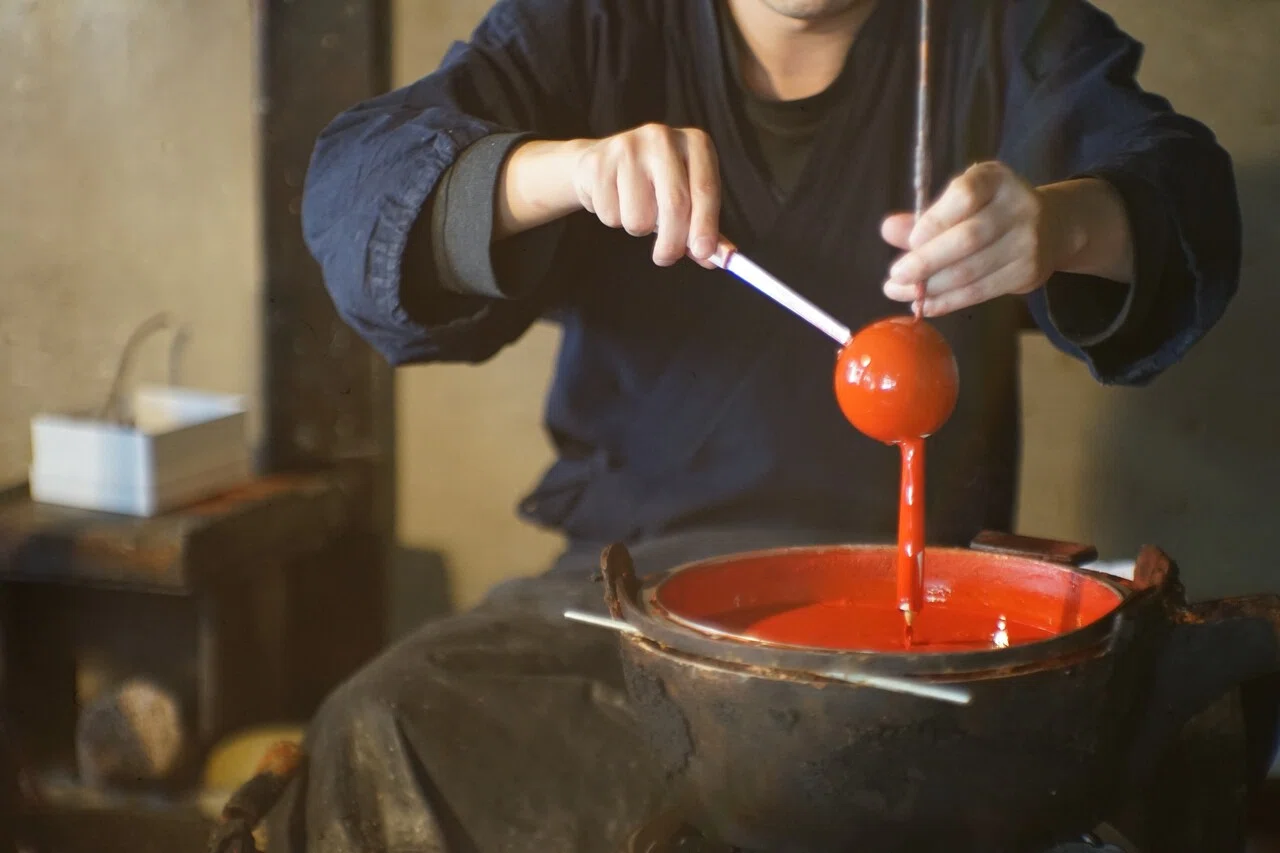 春の訪れを告げる音。230年の伝統を灯す和ろうそく｜飛騨さんぽ