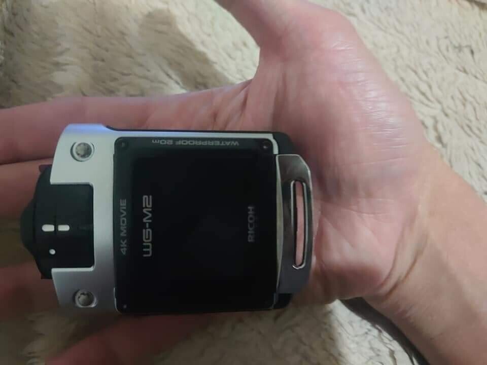 なぜ海では潮が満ちたり下がったりするのでしょうか?