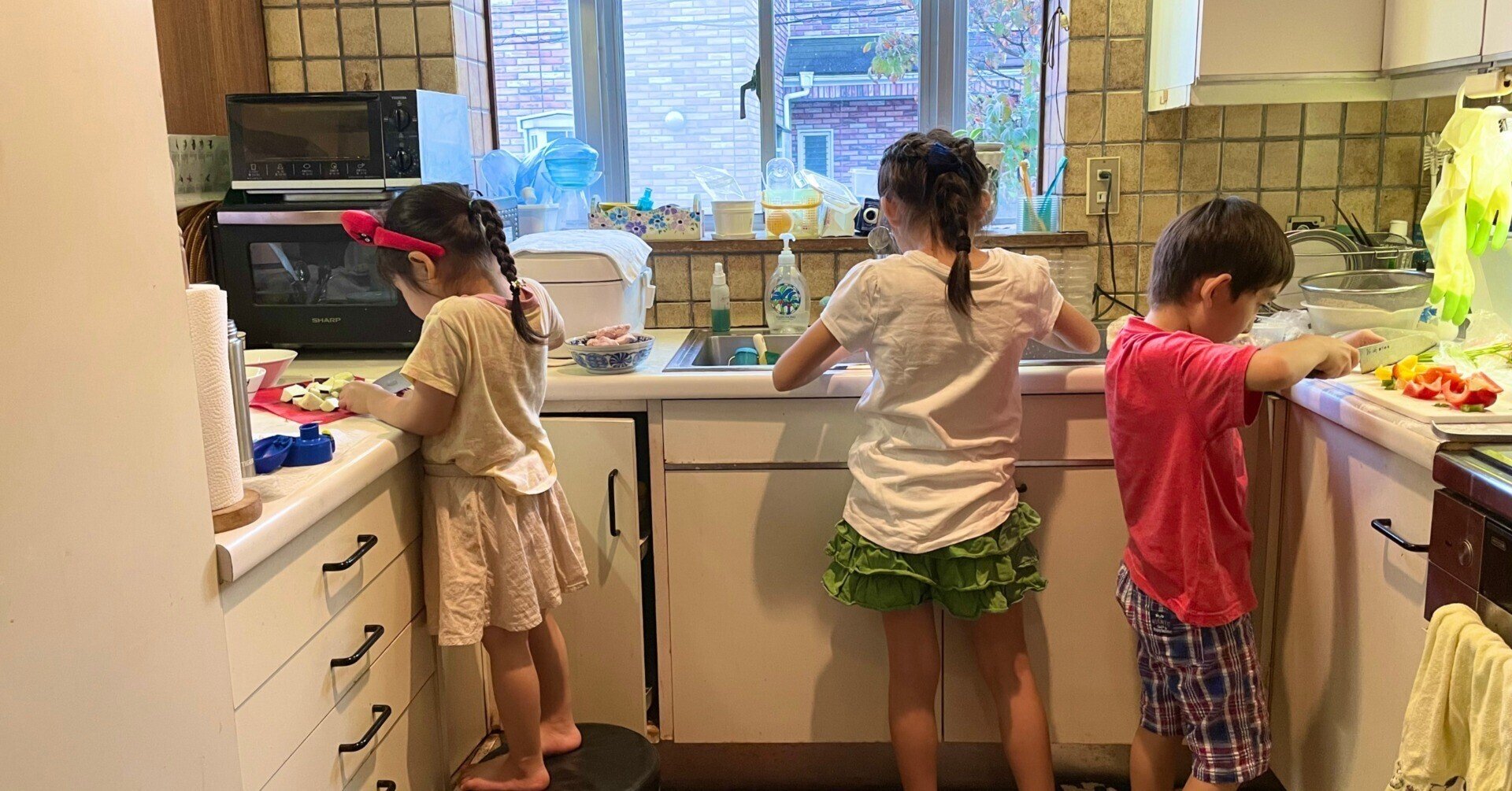 キッチンはぐくみ句 はじまります 予告 ニジノ絵本屋 Note キッチンはぐくみ句 はじまります 予告 ニジノ絵本屋 Note