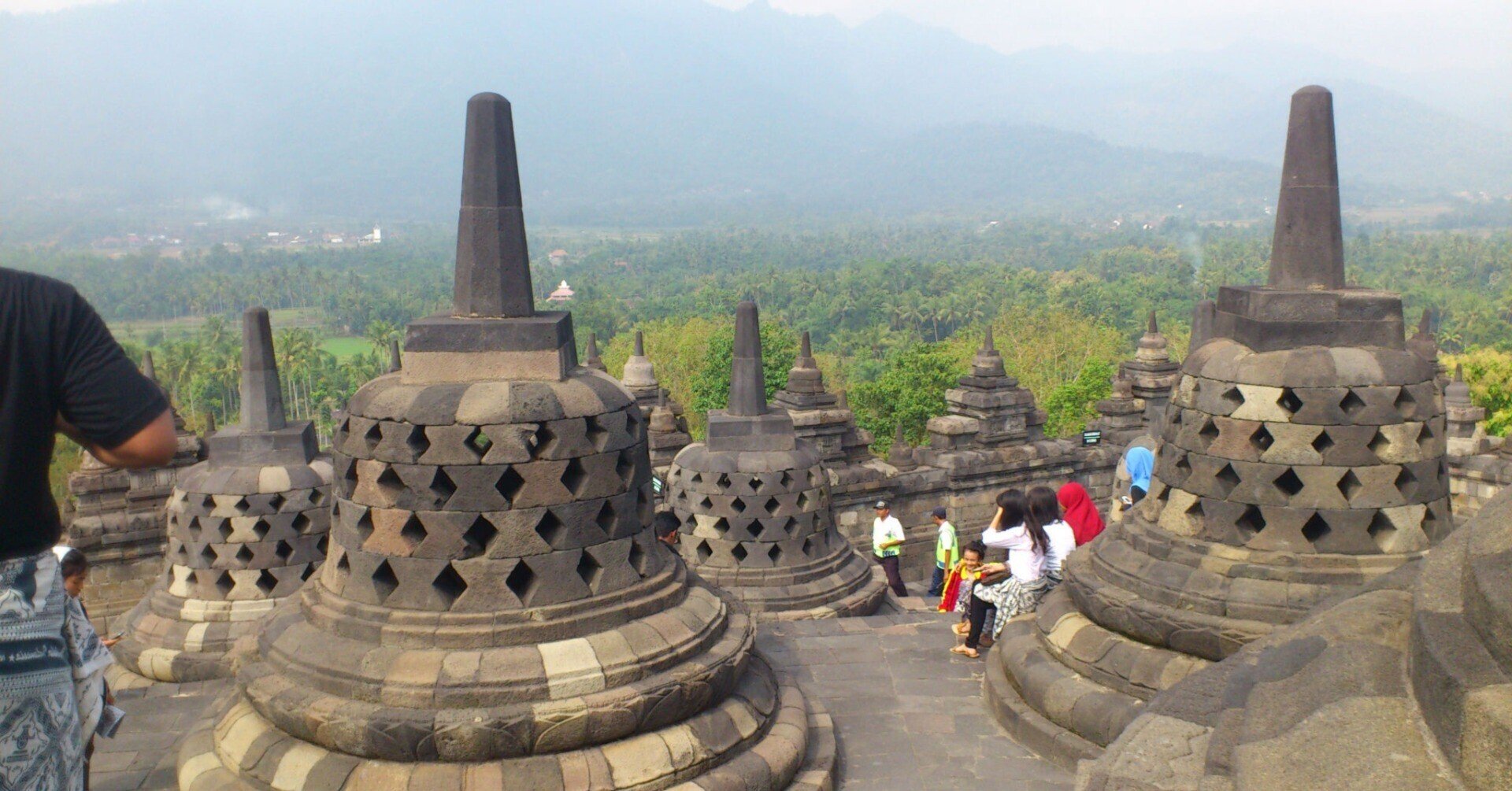 東南アジアの風景 116 インドネシア 極めつけの世界遺産 ボロブドゥール Katy Note 東南アジアの風景 116 インドネシア 極めつけの世界遺産 ボロブドゥール Katy Note
