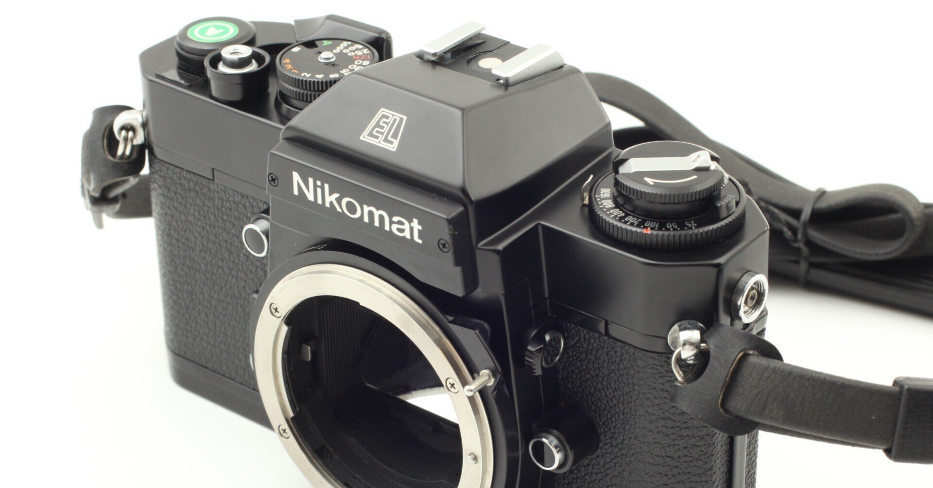 Nikon Nikomat ELの分解｜フィルムカメラ修理のアクアカメラ
