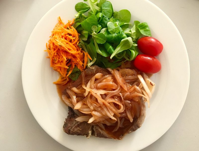 パリ節約自炊生活 豚ロースグリルステーキソース パスタつけ麺 Yukakudo12 Note