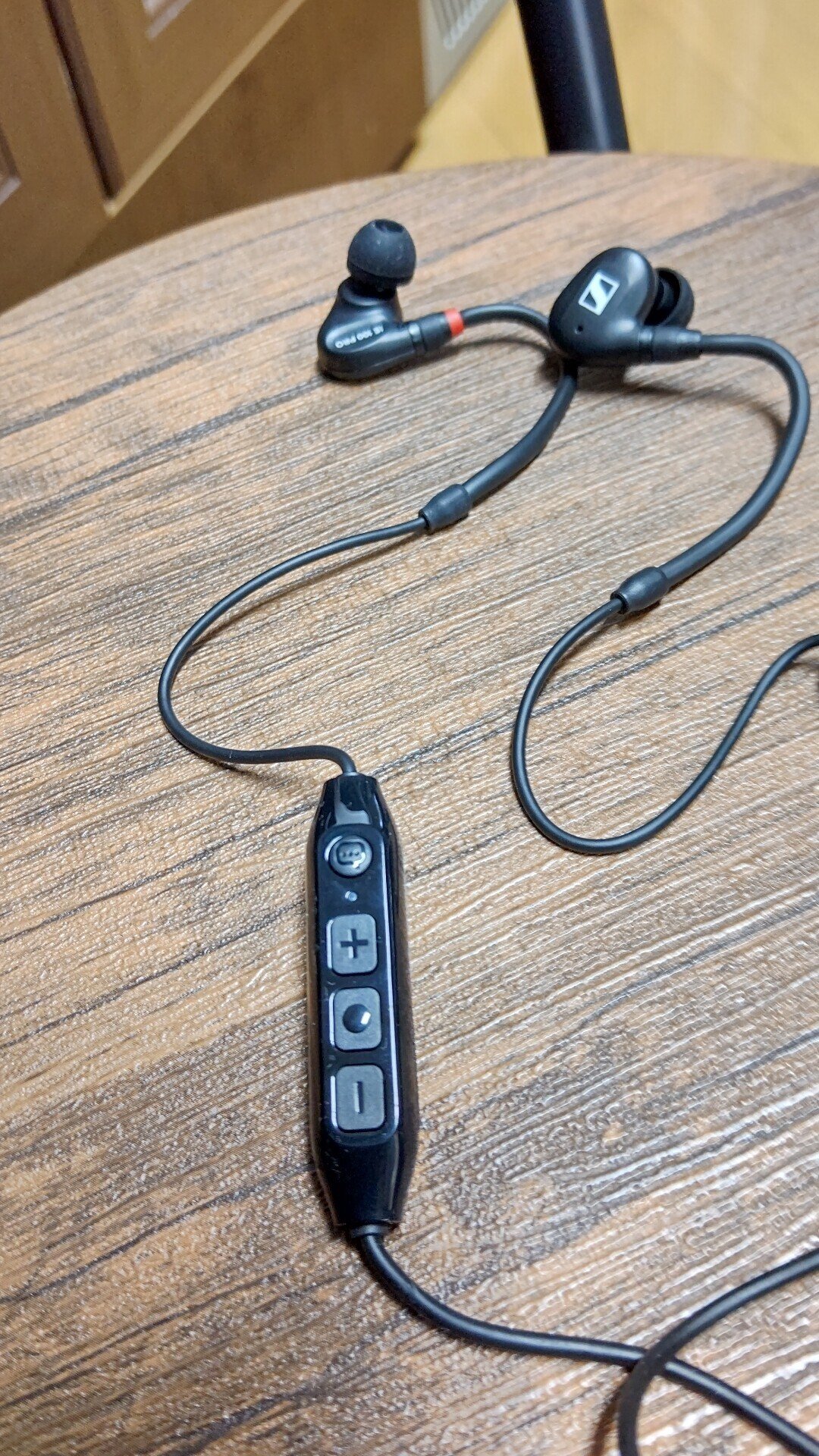 センバイザー IE pro wireless SENNHEISER IE 100 PRO Wireless Clear｜新品通販フジヤエービック