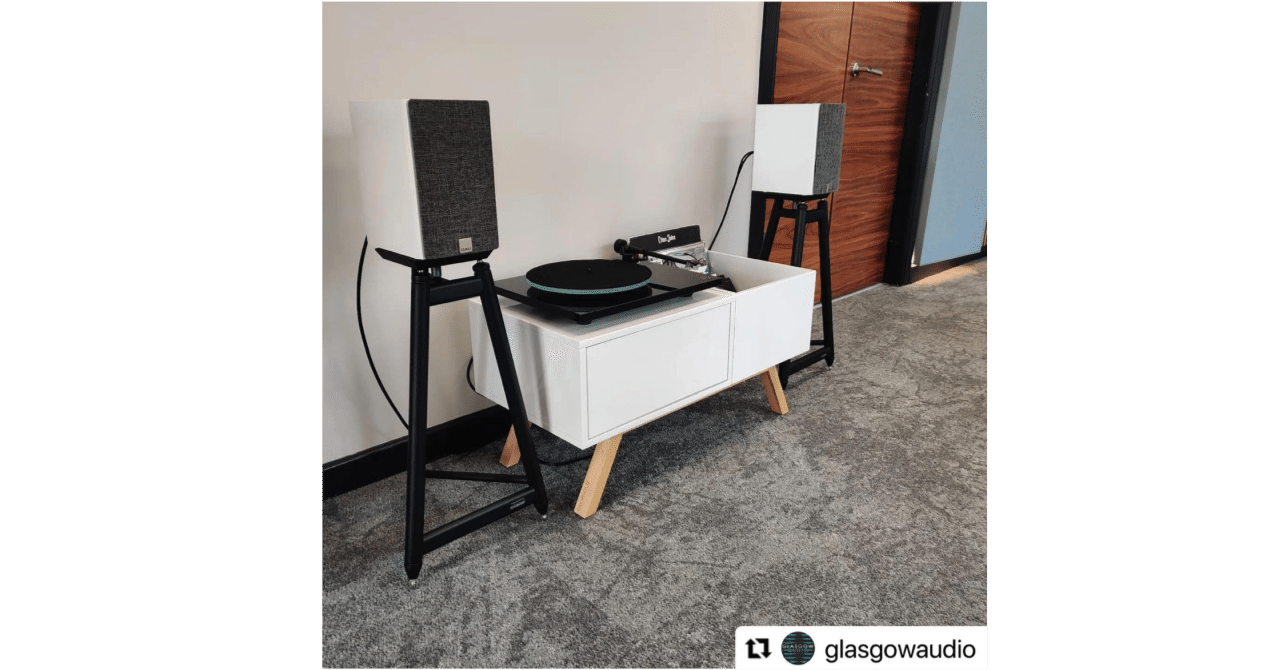 オーディオ】Dali Oberon 1とSolidsteel SS-6スタンド｜ベッドフォード