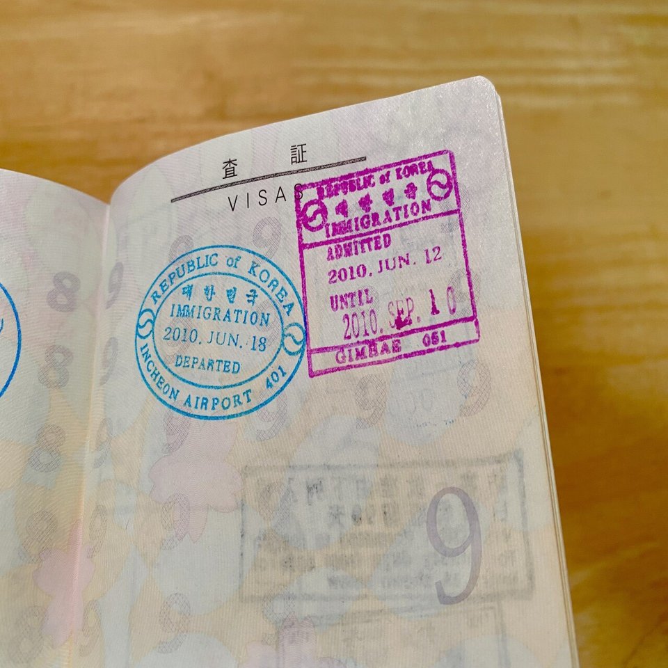 旅を思い出す印。パスポートに押された、思い入れのある「5つのスタンプ」｜手塚 大貴, image size:1280x960