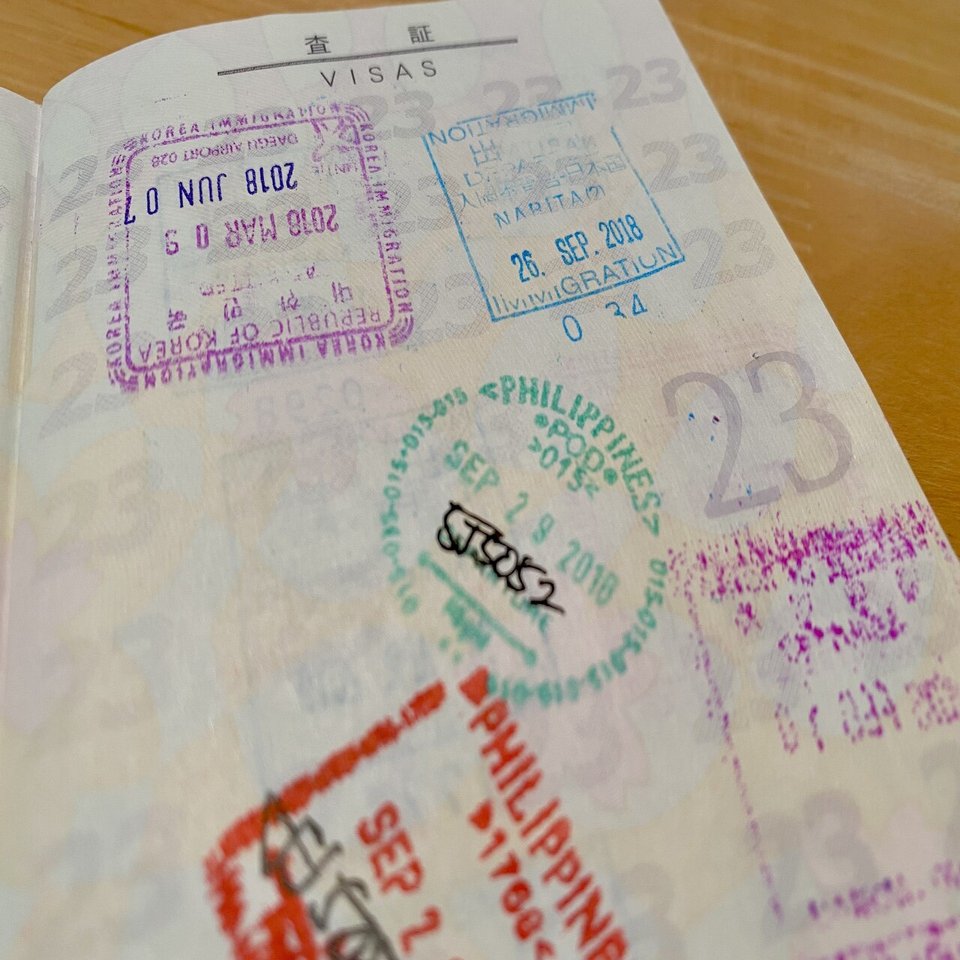 旅を思い出す印。パスポートに押された、思い入れのある「5つのスタンプ」｜手塚 大貴, image size:1280x960