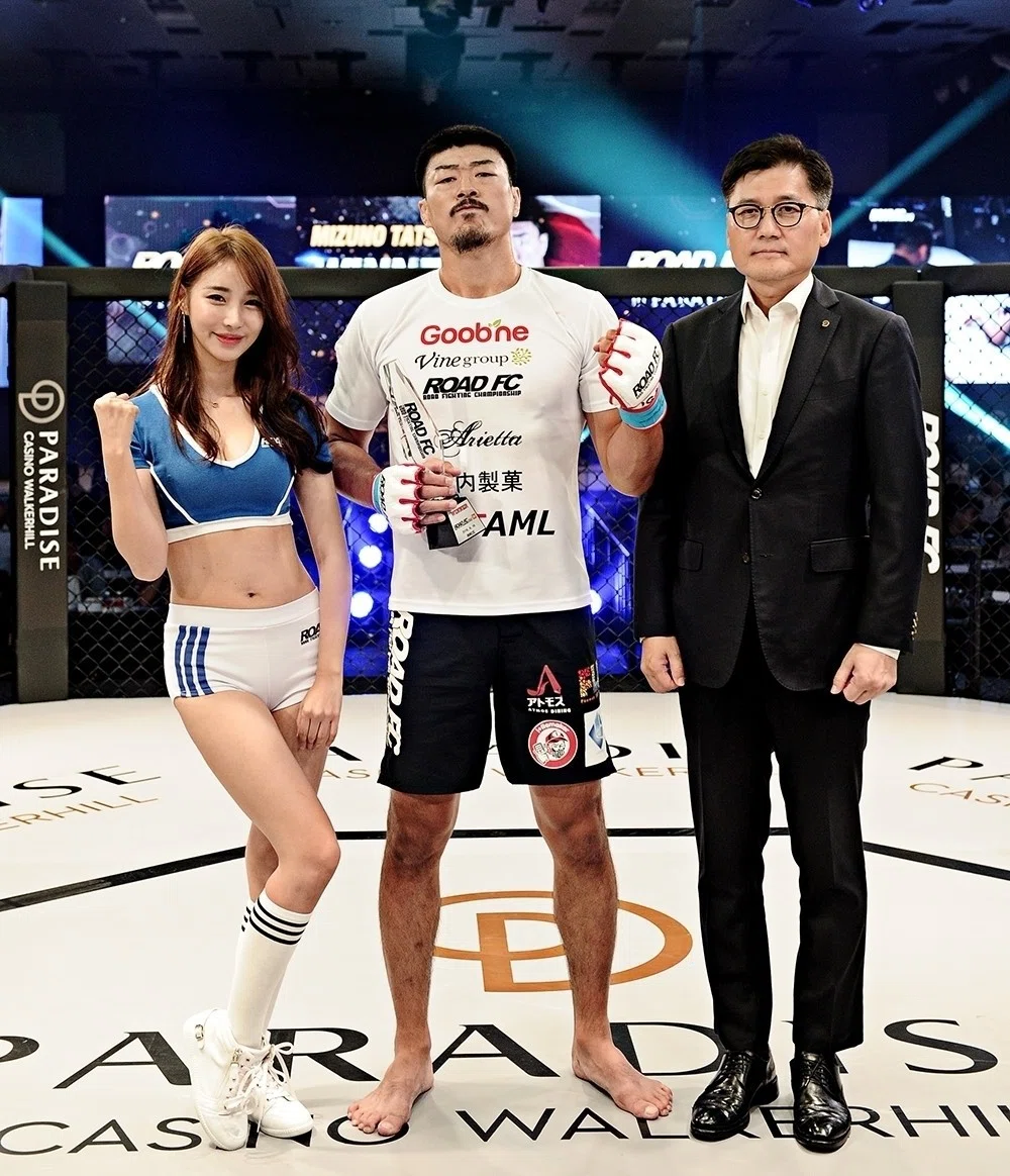 ROAD FC】DEEP王者・水野竜也が貫禄の一本勝ち。藤田和之は12年ぶりの 