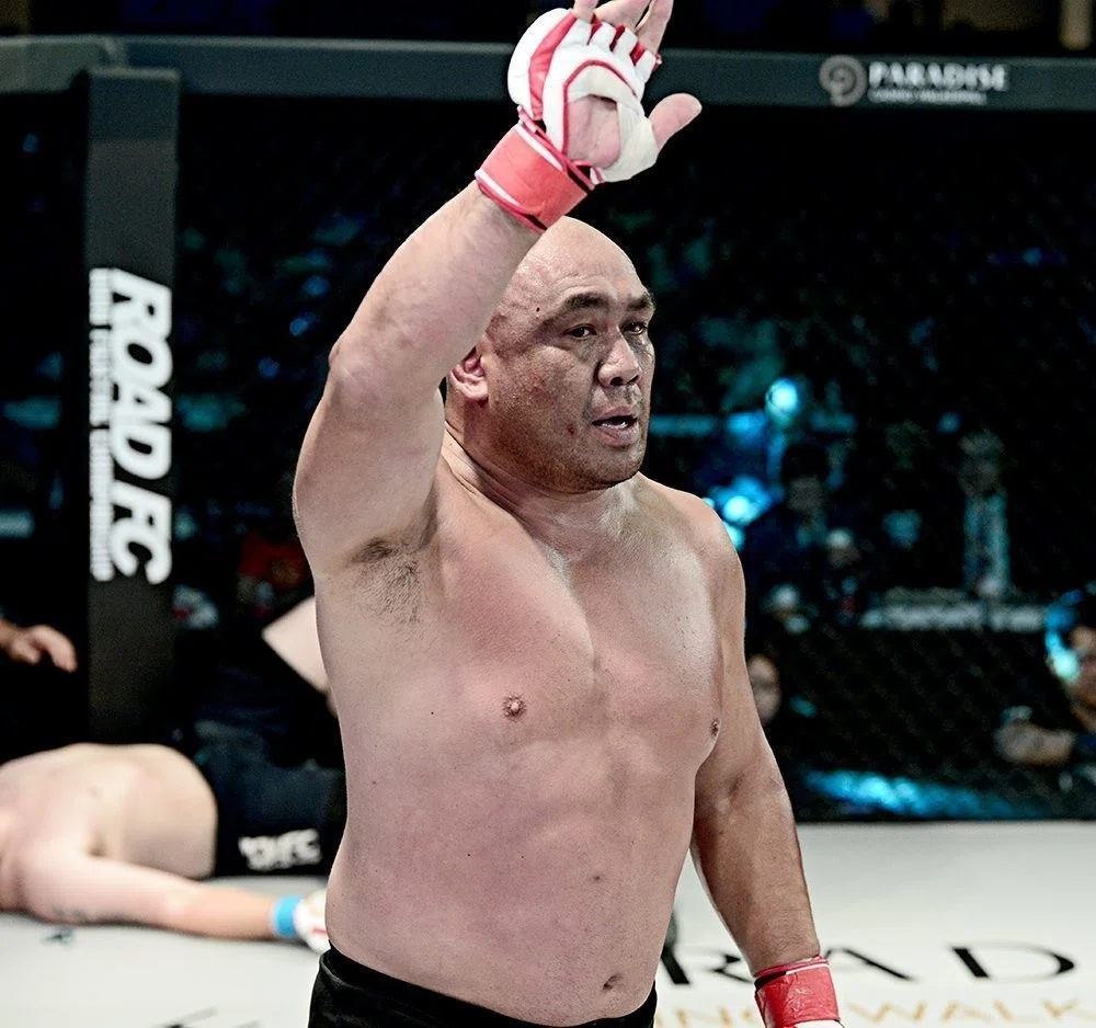 ROAD FC】DEEP王者・水野竜也が貫禄の一本勝ち。藤田和之は12年ぶりの 