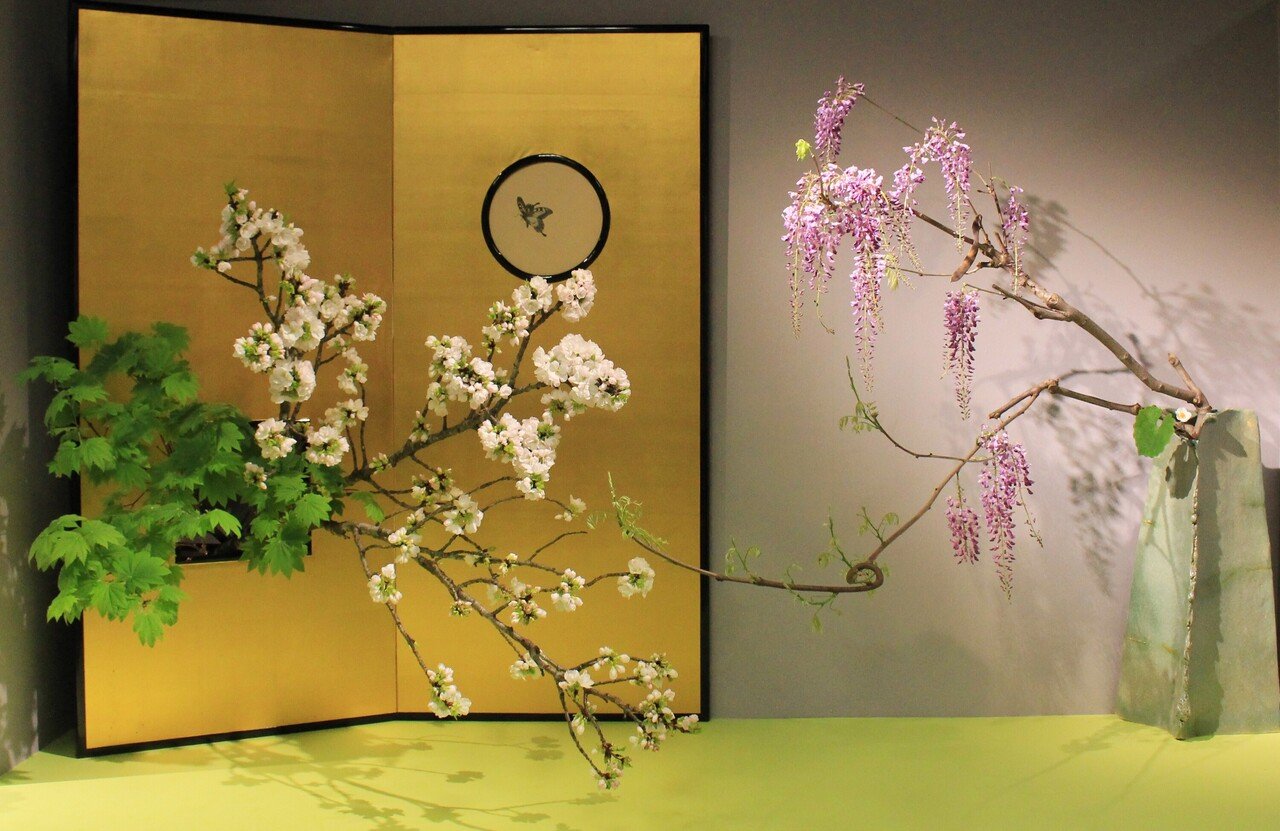 油絵 専用 枝に咲き誇る花 油絵 専用 枝に咲き誇る花