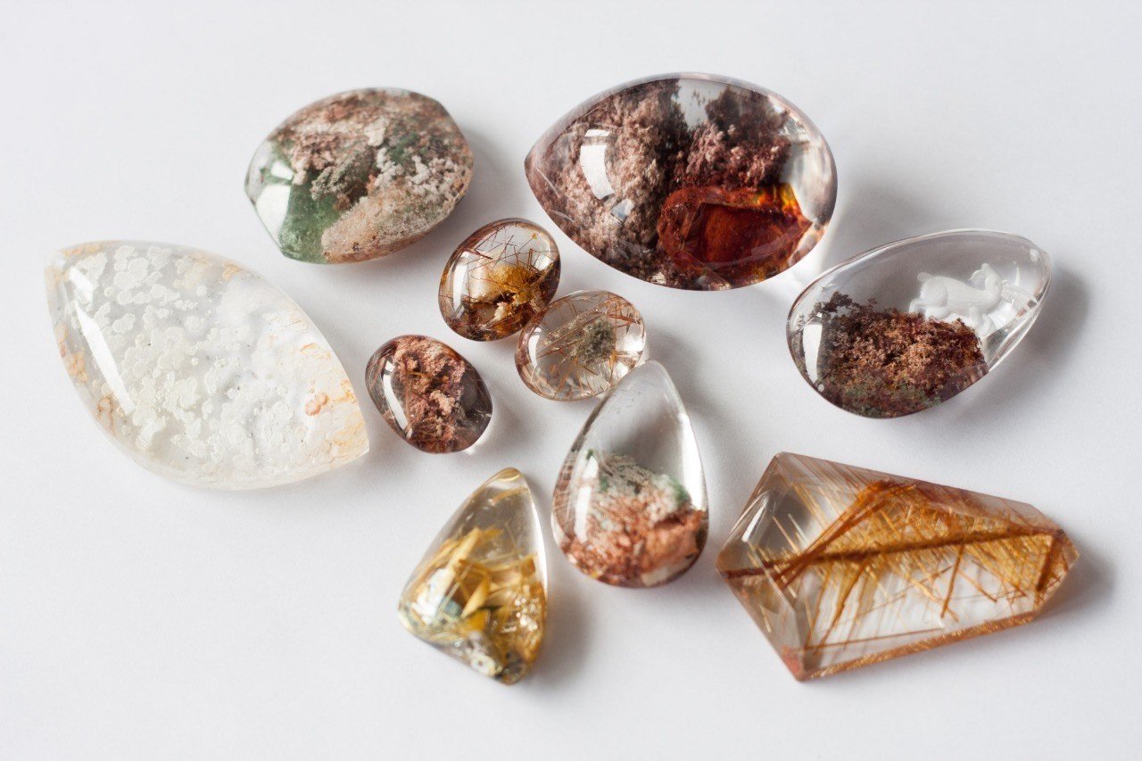 水晶、本物塊、お着物、骨董 水晶のトップクォリティとは？｜MOEMI SUGIMURA