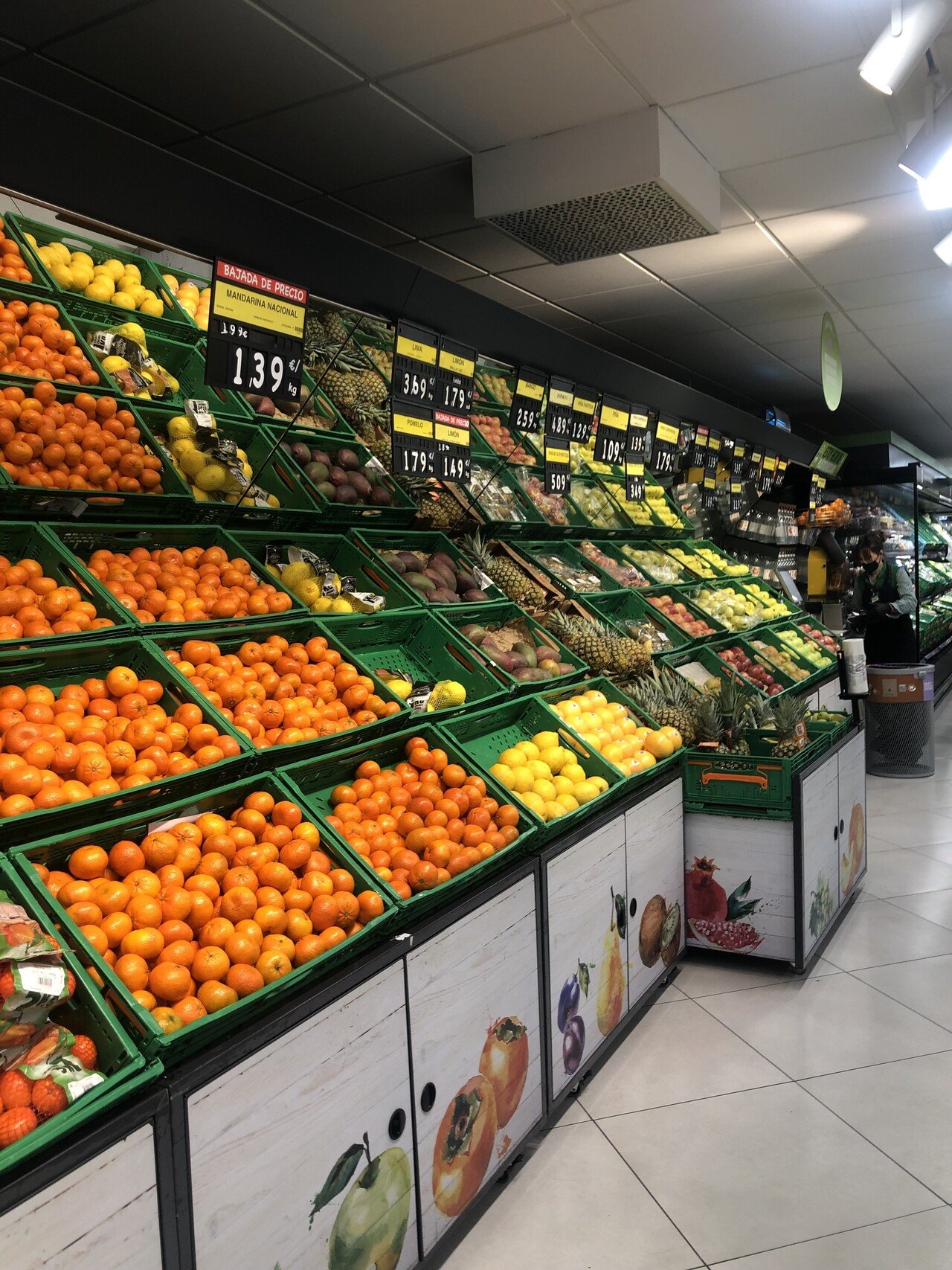 スペインの最大手スーパーmercadonaに行ってみよう おすすめ商品も紹介 スペイン留学体験記 Hola サラマンカ