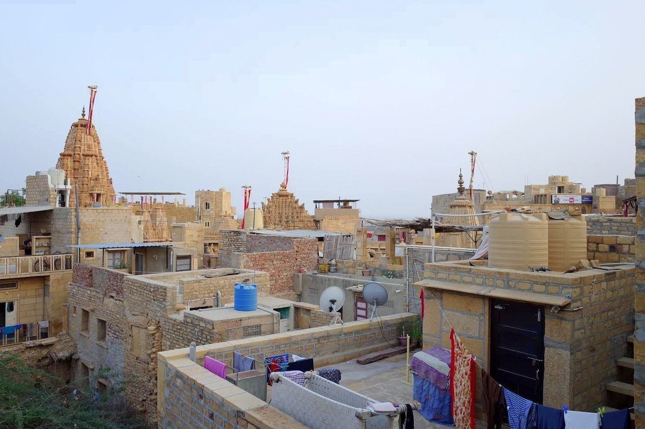 インド ジャイサルメールでだけ 幻のマカニヤラッシーを砂の城で飲む 南アジア女子ひとり旅 旅の音楽家 Studio Iota Label スタジオ イオタ Note インド ジャイサルメールでだけ 幻のマカニヤラッシーを砂の城で飲む 南アジア女子ひとり旅 旅の音楽家 Studio Iota Label スタジオ イオタ Note