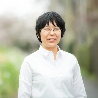 井川いずみ