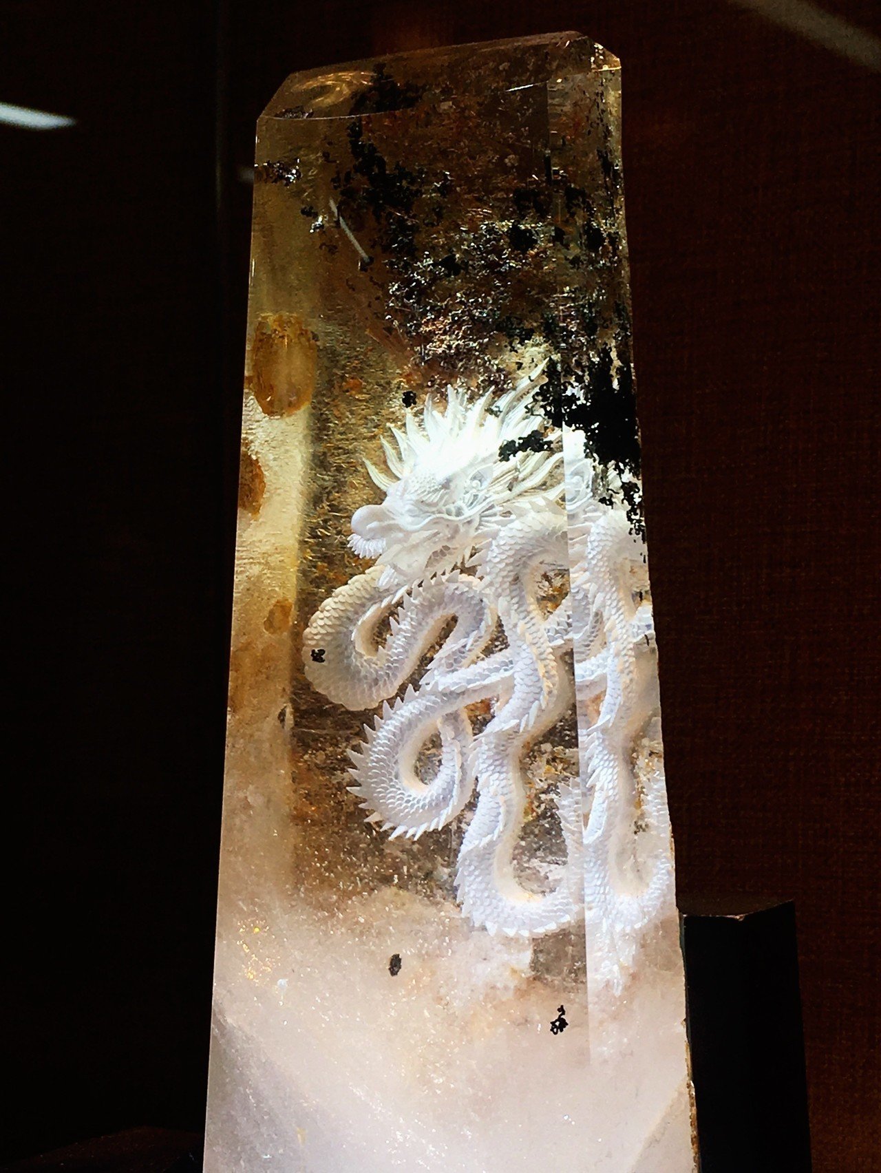 中国水晶彫りの世界｜MOEMI SUGIMURA