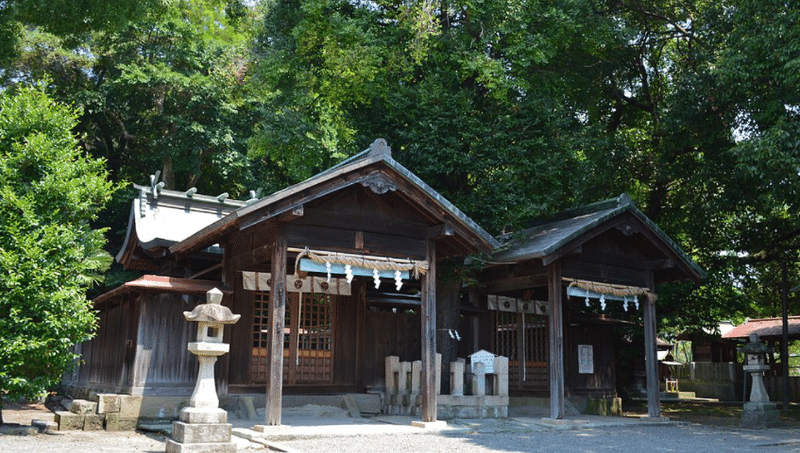 鳴神社拝殿