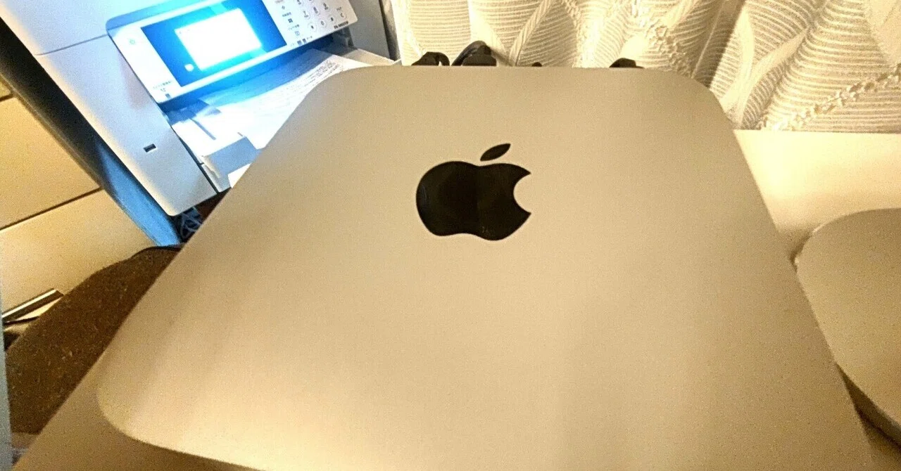 やっと、MacMiniがきたんだよおー｜くつしたねこ