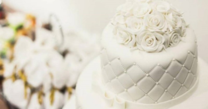 ウェディング ケーキ スクエア デザイン 結婚式の画像のインスピレーション