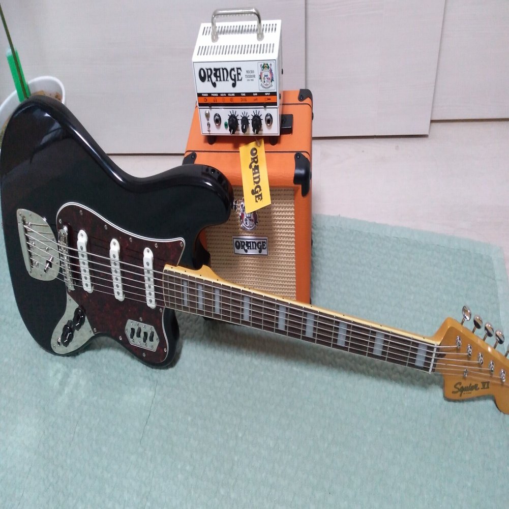 SQUIER BASS VIを改造してより扱いやすくしよう①――シム入れればいい 