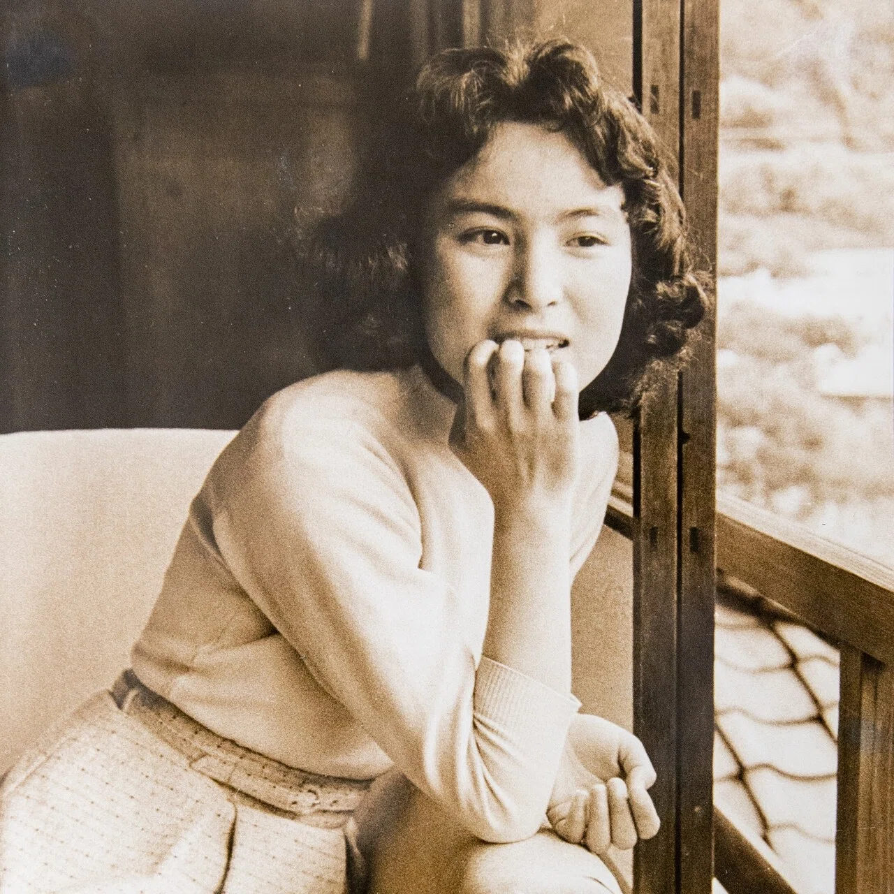 石原典子 生い立ち