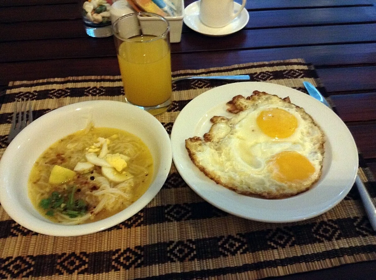 インレー湖へ１