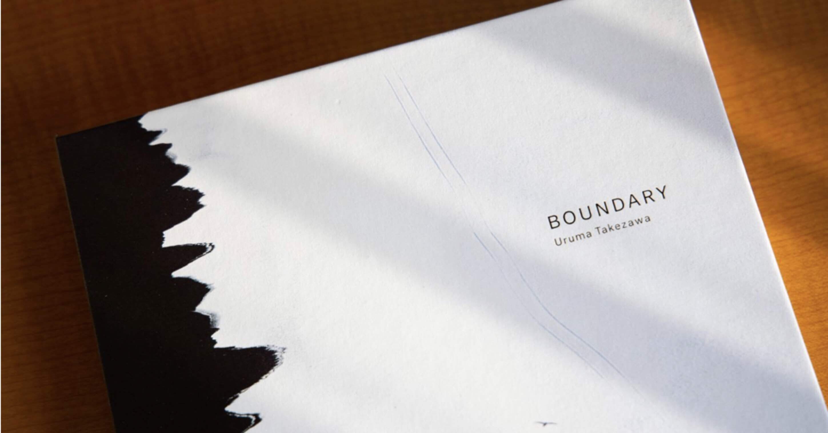 竹沢うるまの写真集「Boundary | 境界」｜建築文化発信/ FUKUMOTO