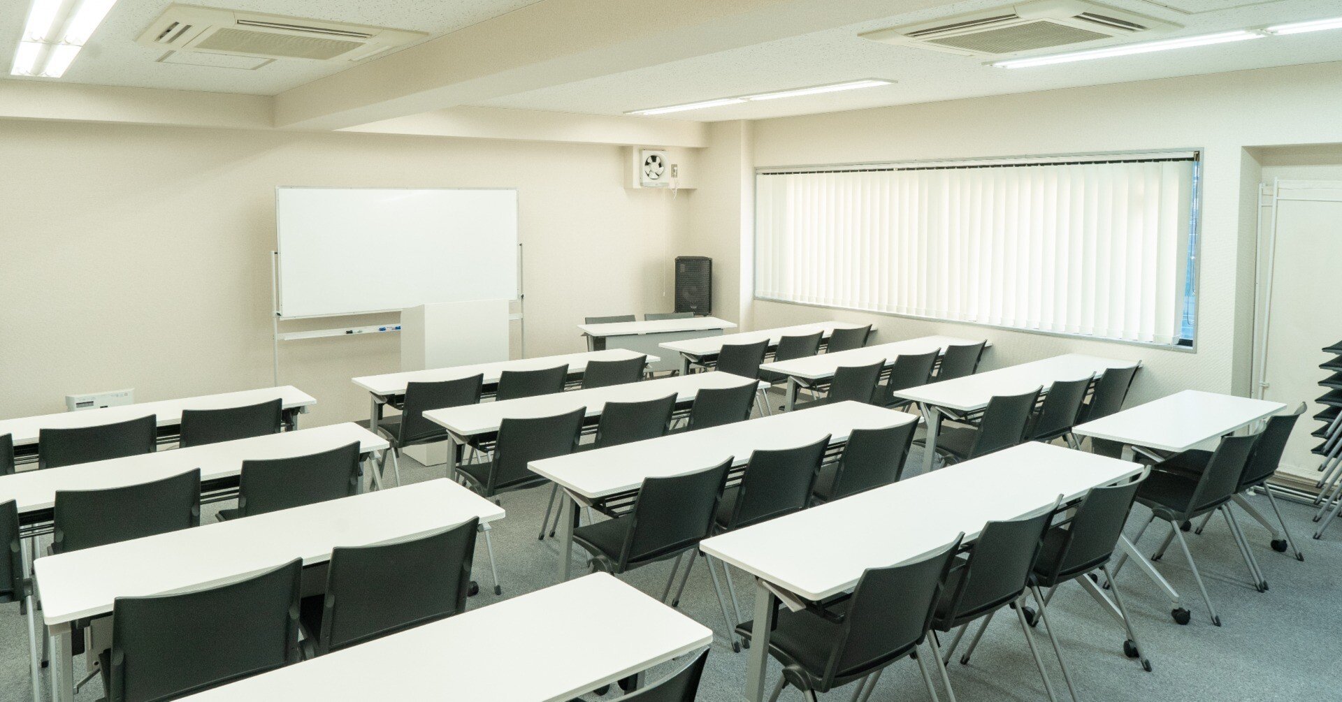 アクセス抜群 各駅からみなと貸会議室までの道順をご案内します 三田駅30秒 田町駅1分 みなと貸会議室 Note
