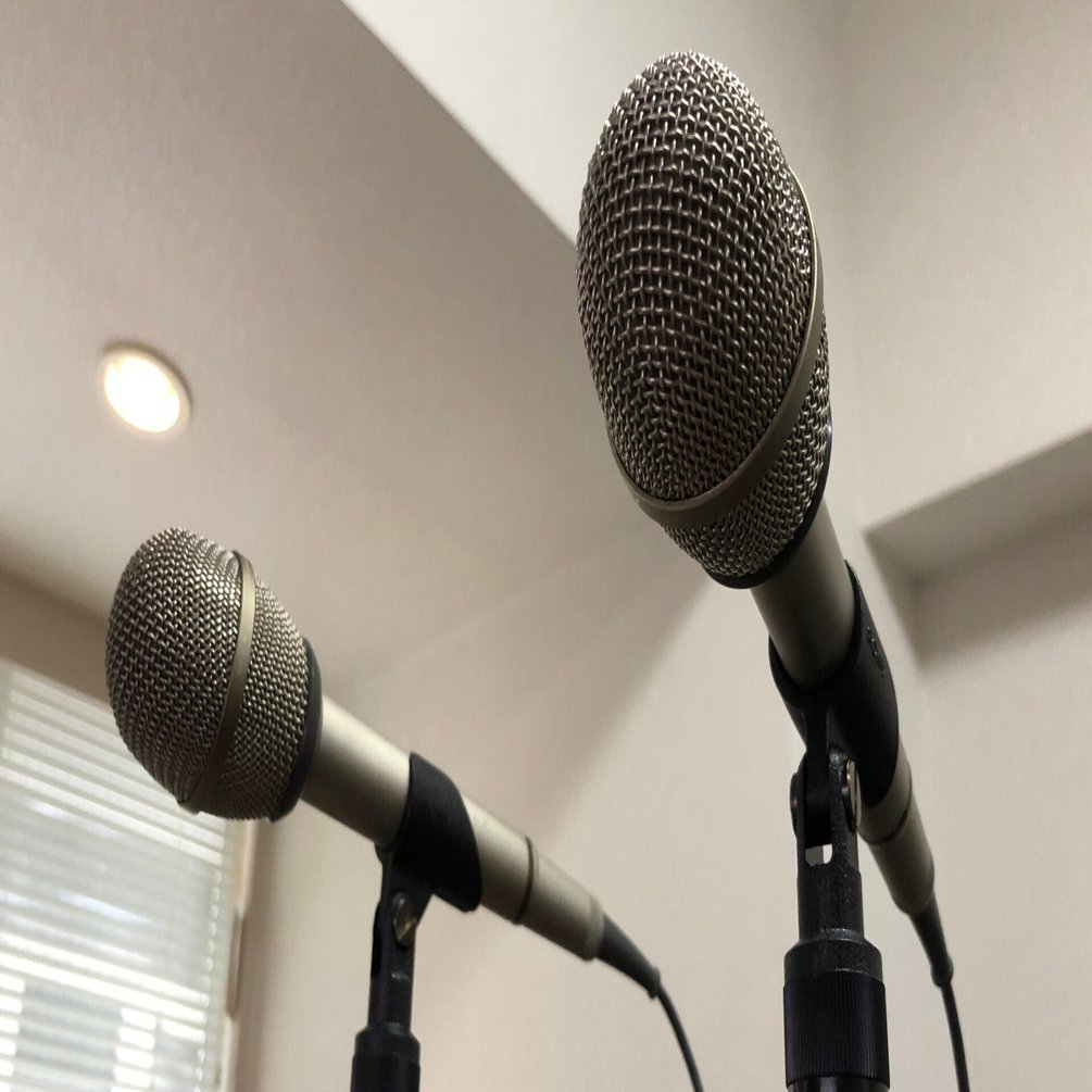 レトロなコンデンサーマイク｜nakajima