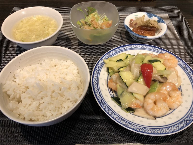 お洒落な中華をリーズナブルで食べれるikegame 新宿 西野サシミ Note お洒落な中華をリーズナブルで食べれるikegame 新宿 西野サシミ Note