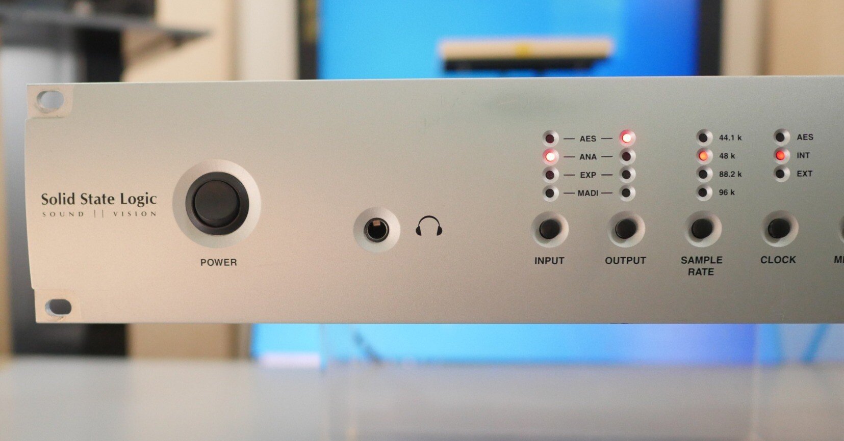 SSLのコンバーターを匠音響 池田さんに修理してもらって大復活！｜Ryo