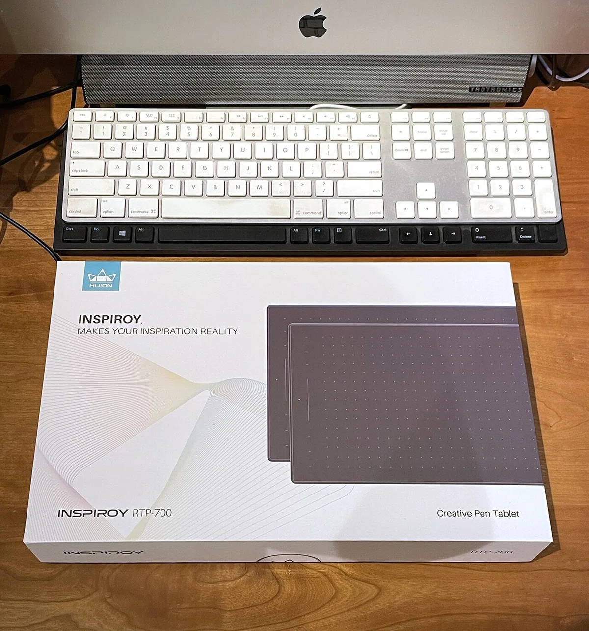 HUION INSPIROY RTP-700 Pen Tablet Review｜木内達朗🐶Tatsuro Kiuchi