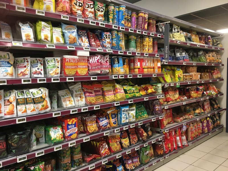 パリ節約自炊生活番外編 スーパーマーケットのお菓子事情 Yukakudo12 Note