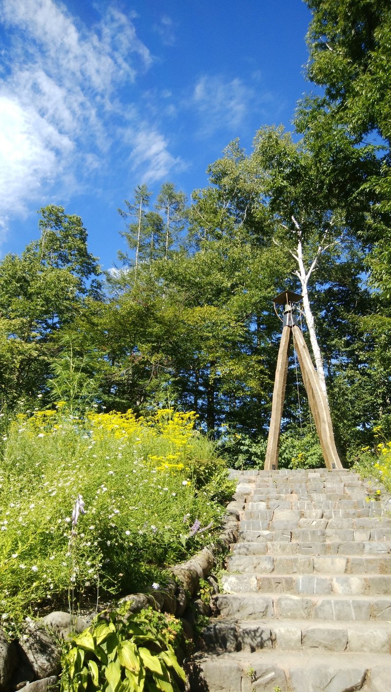 山梨県北杜市 夏の観光スポット ナカヤママリコ Note