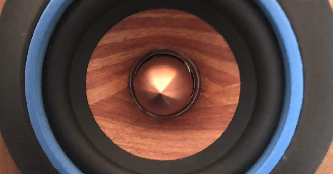 アルニコ&ウッドコーンのスピーカーユニット PARC Audio DCU-F104W 