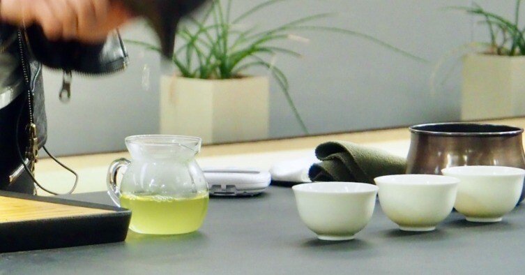 洋書　tea お茶を淹れる 洋書 tea お茶を淹れる