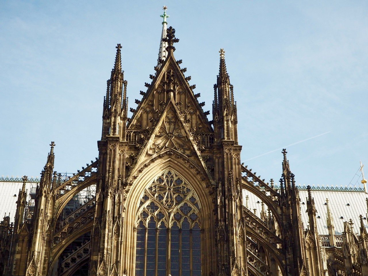 パリこでかけ ケルン観光①ローマとゲルマンと大司教｜工藤由佳｜株式