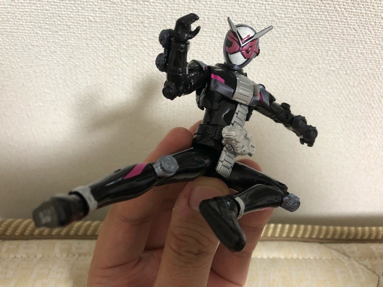 ボーイズトイフィギュア新シリーズ ライダーキックスフィギュア 仮面