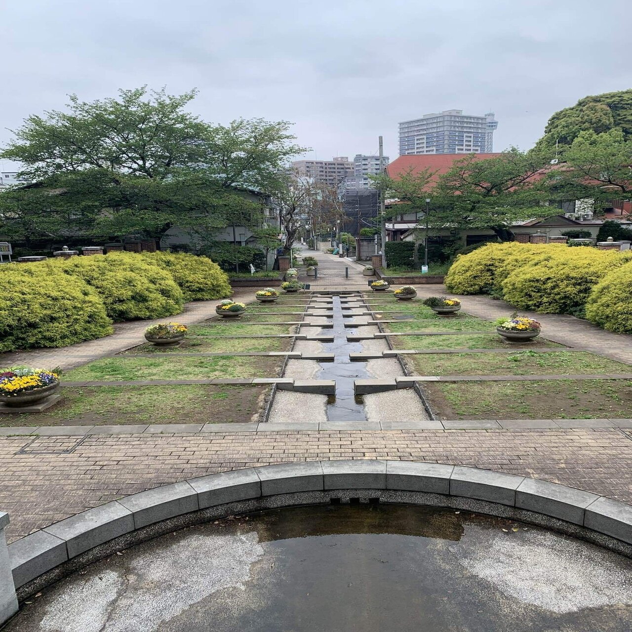 山手散歩 4 元町公園 シラちゃん Note