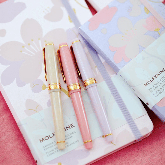 限定 完売品 藤本さきこプロデュース LAMY 好し 万年筆 ピンク 細字F
