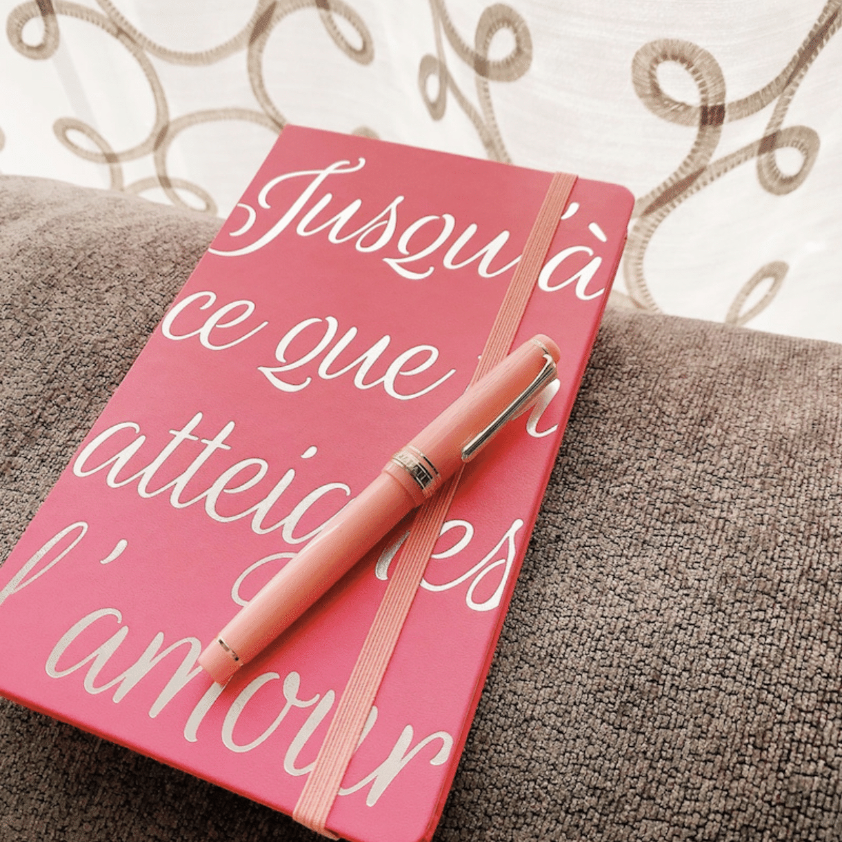 人気の限定オリジナル万年筆再販です！｜藤本さきこ・女性性開花♡宇宙