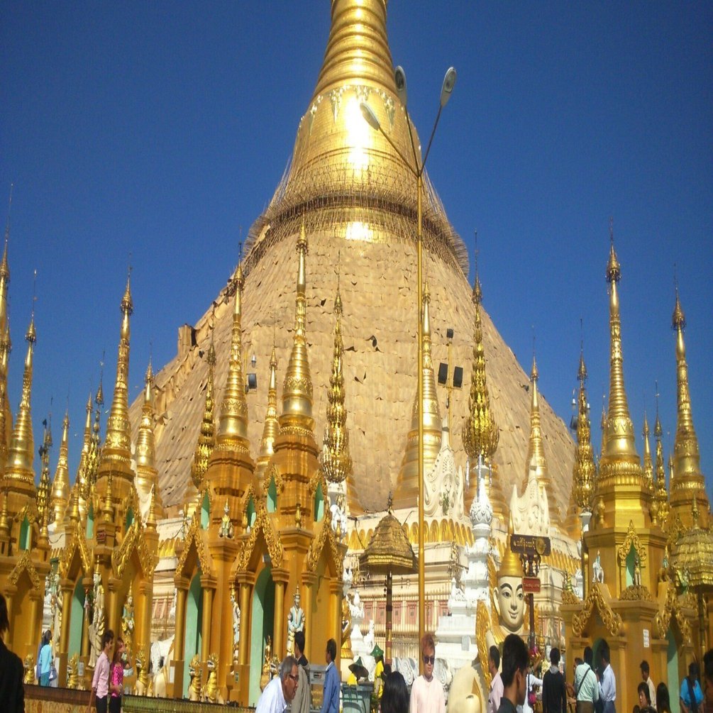 東南アジアの風景 (147) ミャンマー｜ヤンゴン｜圧巻のシュエダゴン