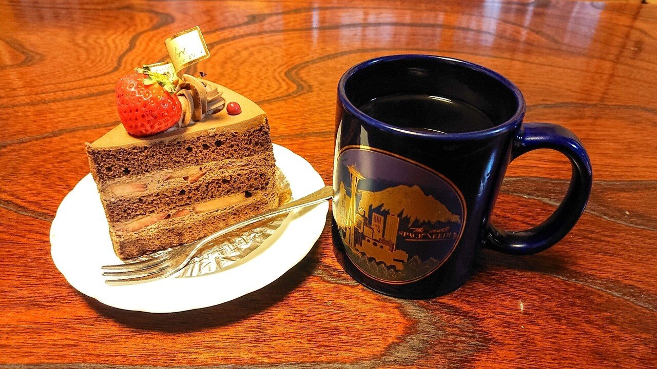 本日の珈琲は 奈良県生駒市にあるパティスリー ル ジャルダン ヴェールのケーキを頂きました ショコラカッセなど チョコ好きにはオススメのお店です Instagram Com Le Keiichiromorimoto 森本恵一朗 Note
